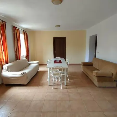 Grappolonero Tatil Evi *