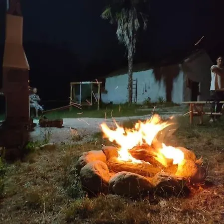Grappolonero Tatil Evi Laino Castello